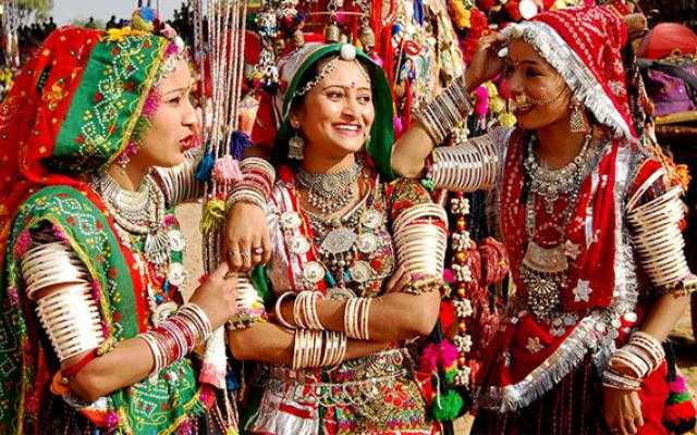 30 Traditional Dresses In India From The Different States Moodswag